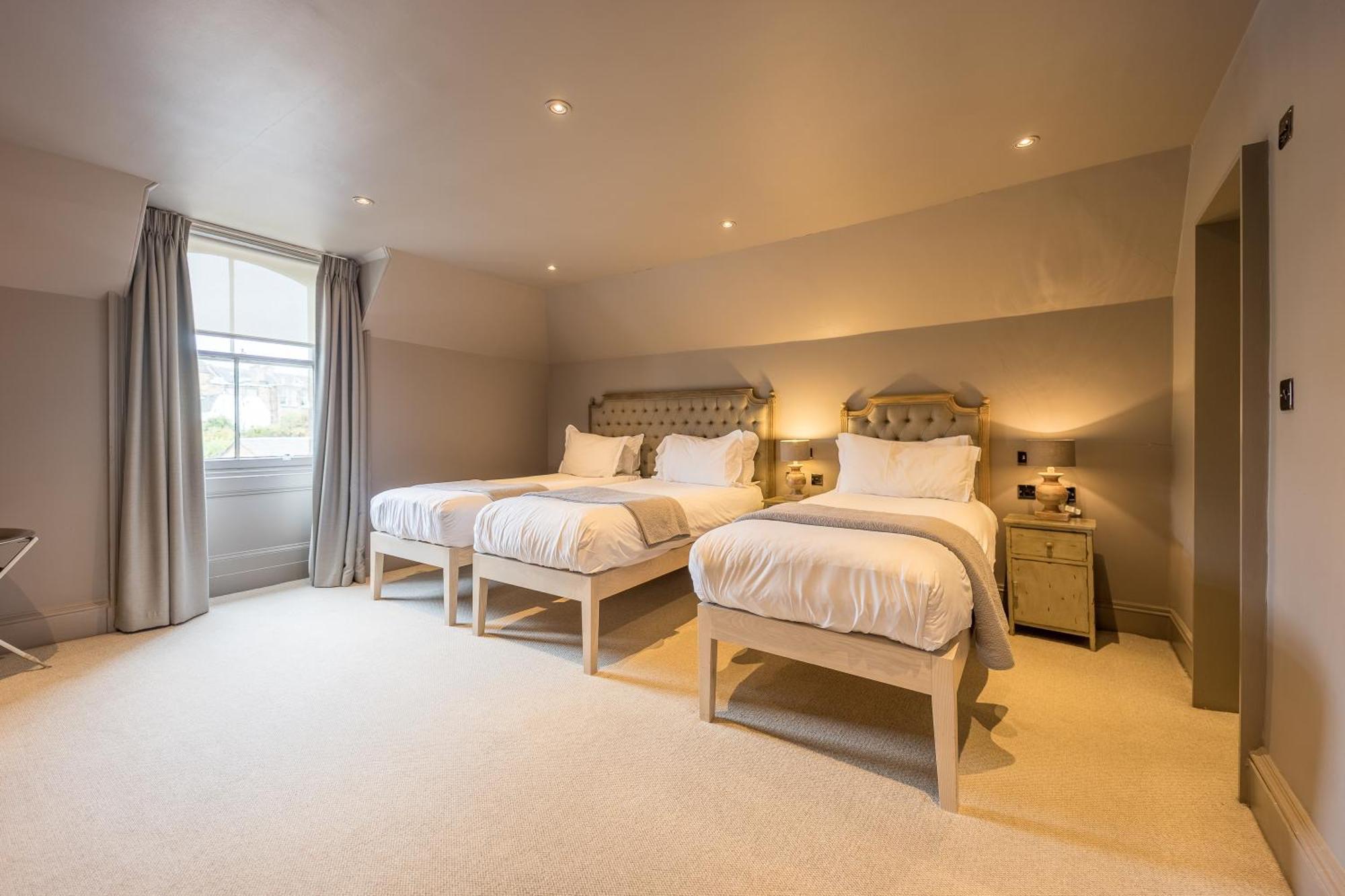 Murrayfield Hotel Edinburgh Ngoại thất bức ảnh